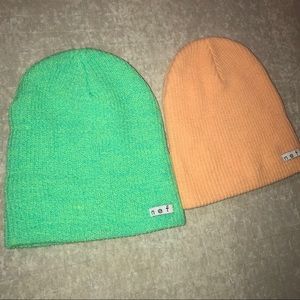 Neff bundle two beanies peach and lime
